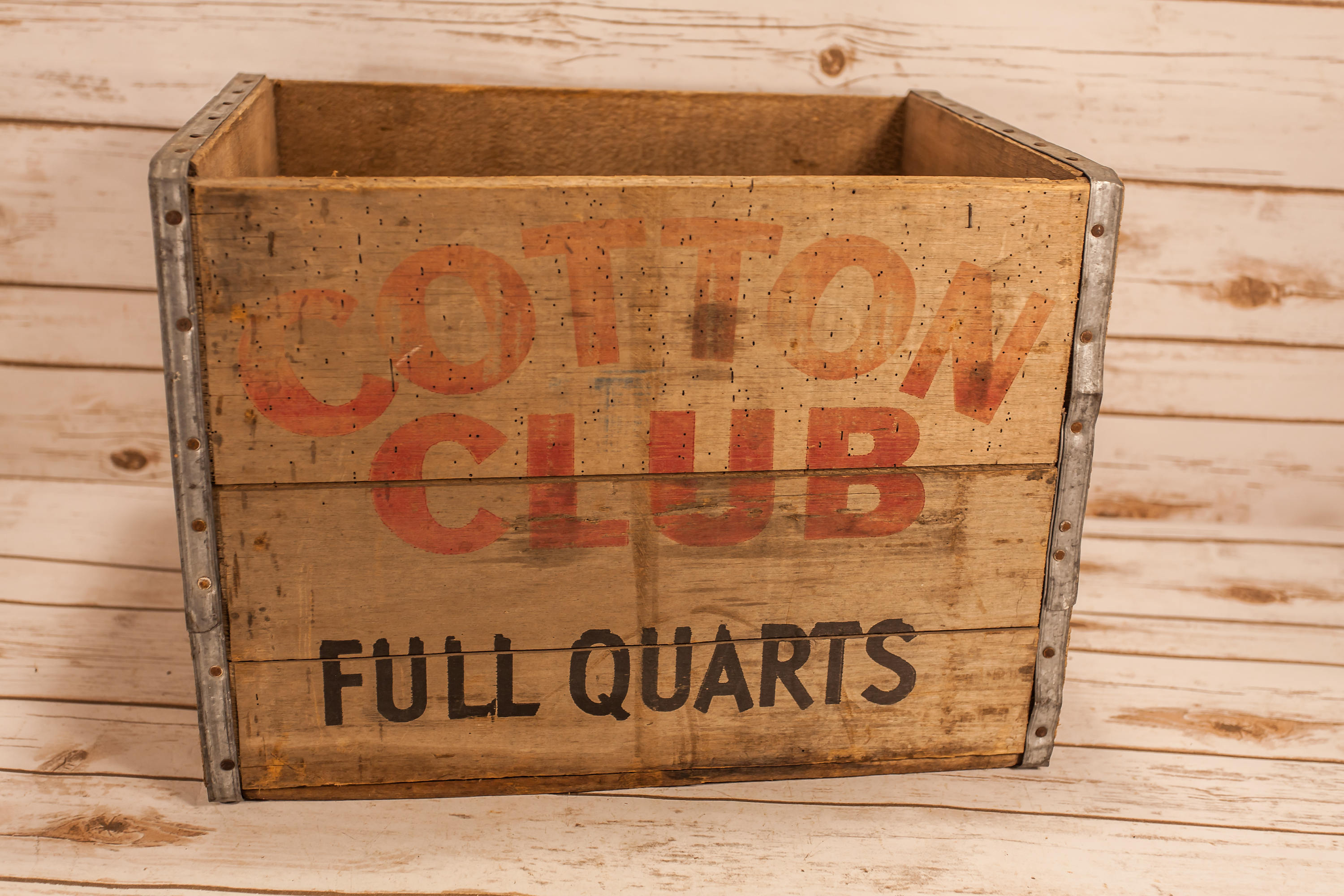 Vintage Cotton Club Wooden Soda Pop Crate Box Metal Rustic Carrier