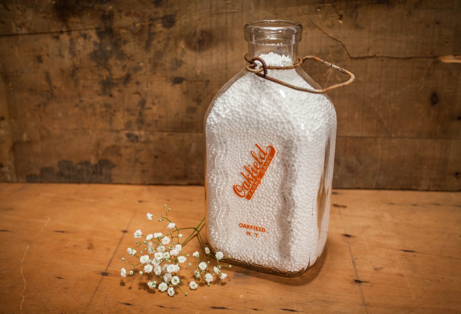 Vintage Oakfield Farms Dairy 2 Quarts Glass Milk Bottle, Oakfield New