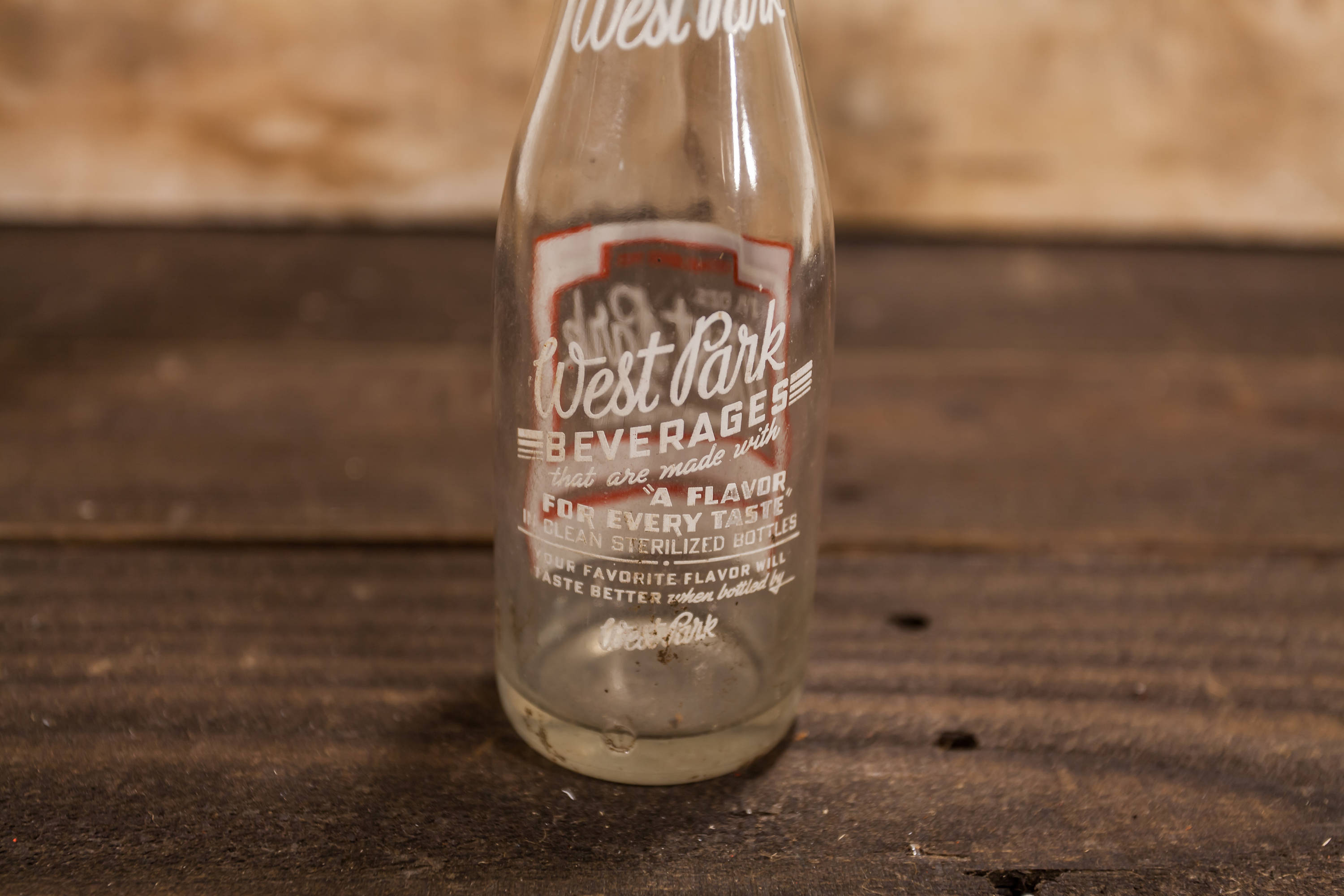 Vintage West Park Beverages 7oz Bottle ACL Glass Bottle Red White West