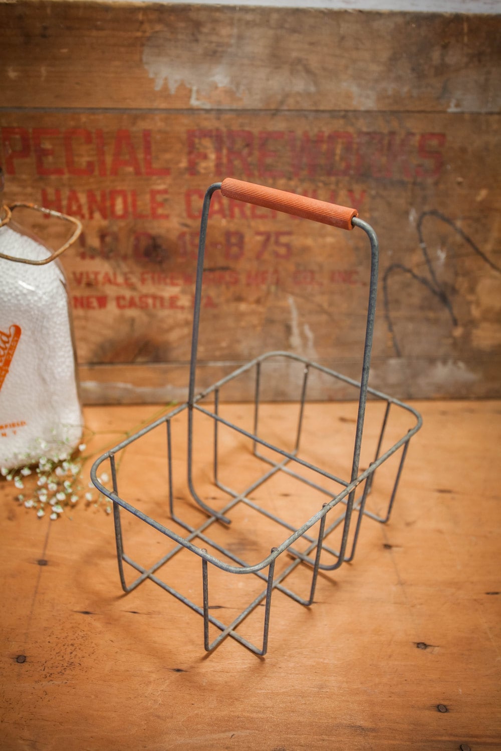 Vintage Metal Wire Milk Bottle Carrier Holder Half Gallon 2 Bottle