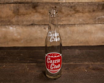 Vintage Castle Club Beverages 7oz Bottle ACL Glass Bottle Red White New Castle PA