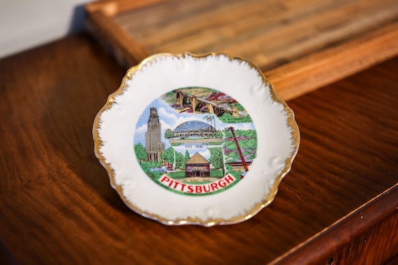 Vintage Pittsburgh Collectible Souvenir Porcelain Dish Home Decor Entry Table