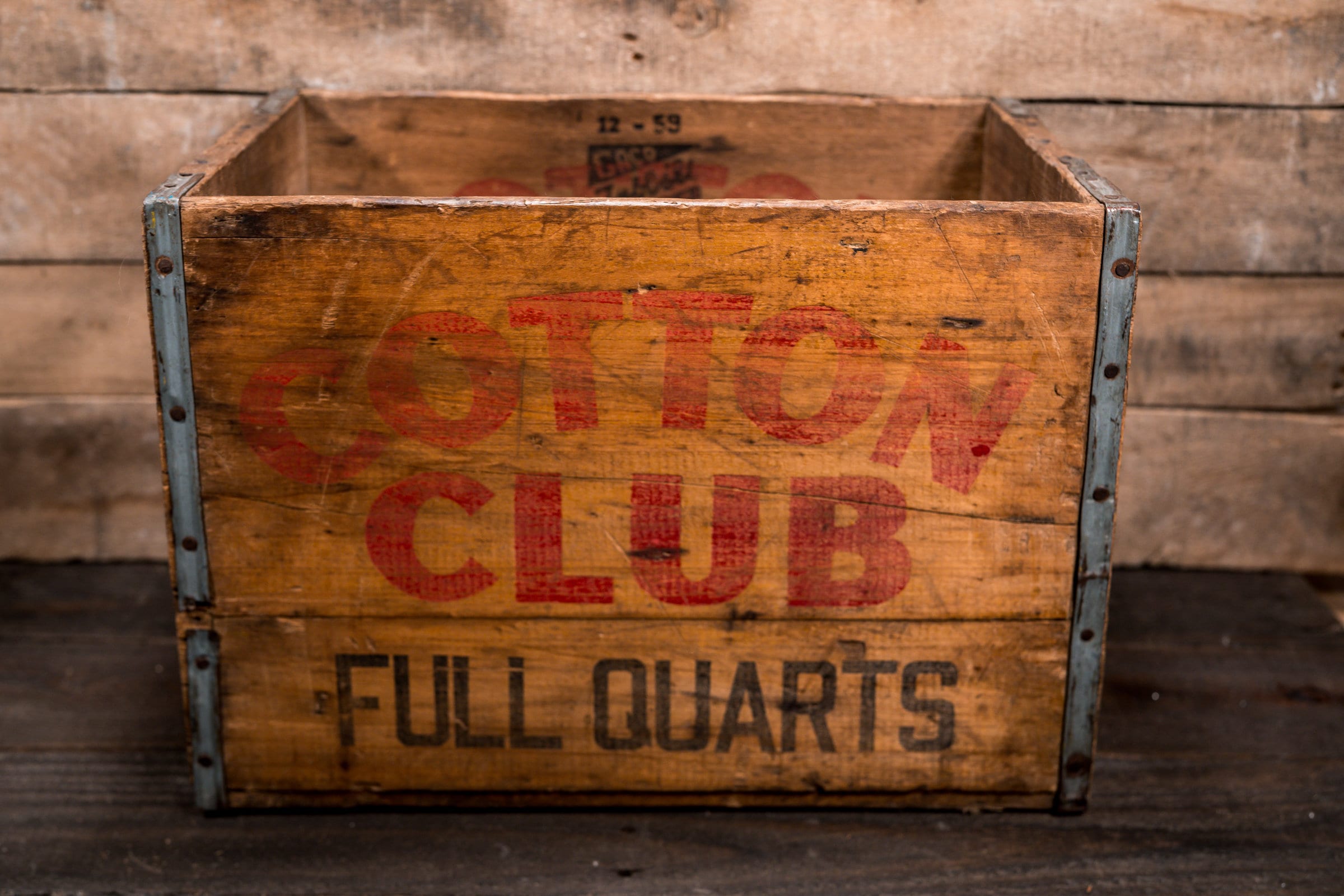 Vintage Cotton Club Wooden Soda Pop Crate Box Metal Rustic Carrier