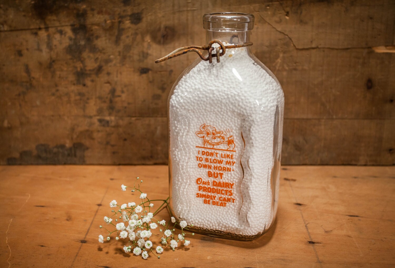 Vintage Oakfield Farms Dairy 2 Quarts Glass Milk Bottle, Oakfield New