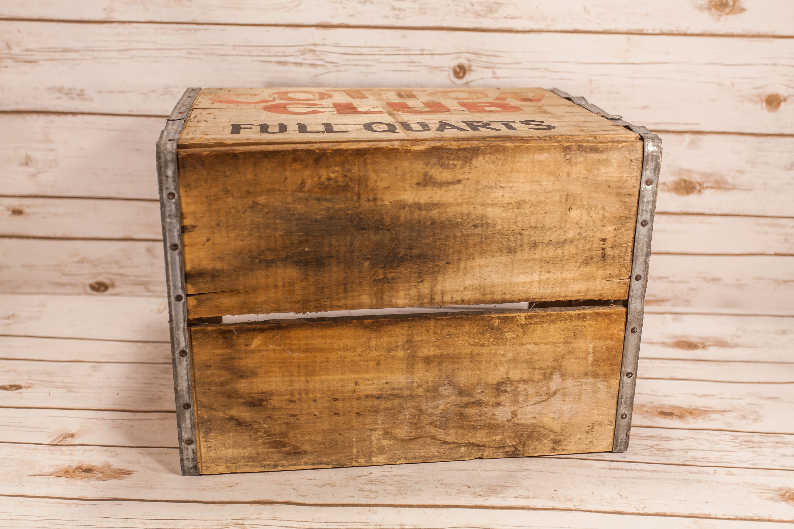 Vintage Cotton Club Wooden Soda Pop Crate Box Metal Rustic Carrier