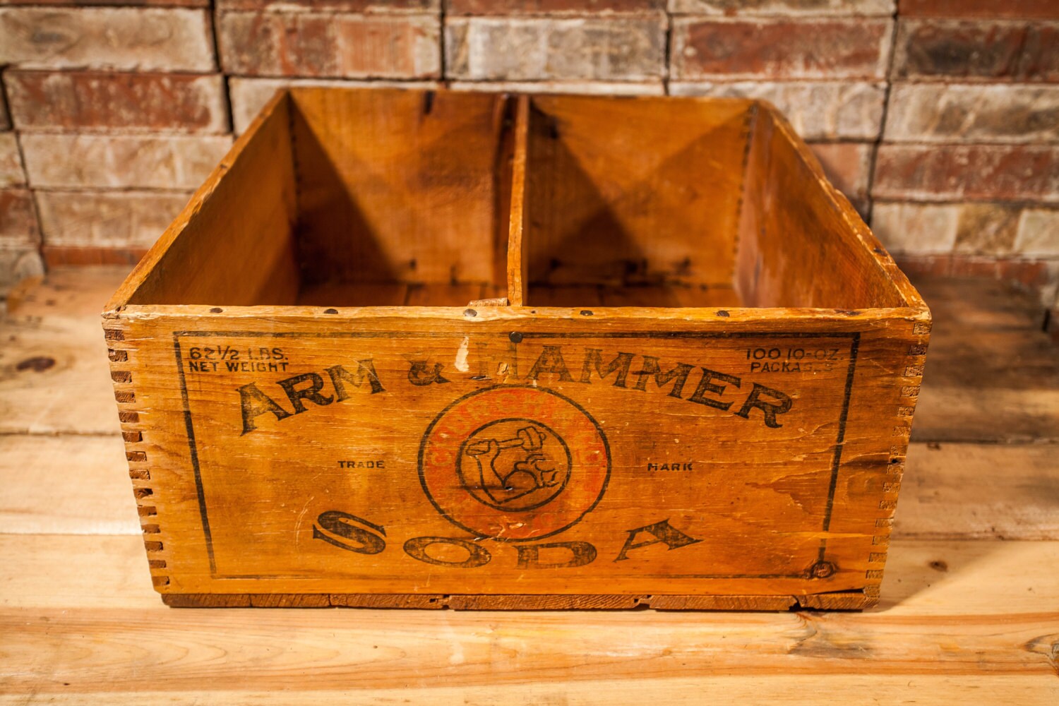 Vintage 1930s Arm & Hammer Soda Dovetailed Wood Crate Box Storage Black