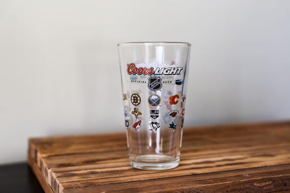 Vintage Coors Light NHL Glass Hockey Collectible Pint Tumbler