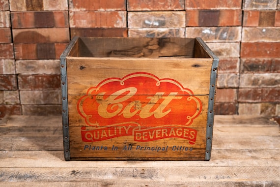 Vintage 1959 Cott Beverages Wooden Soda Pop Crate Box Metal Rustic Carrier Red Treen Box Co