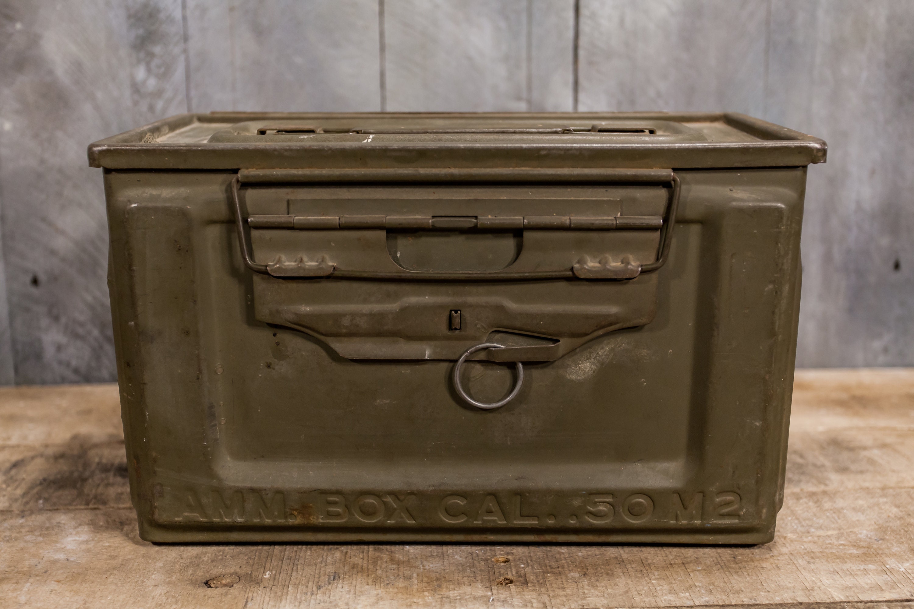 vintage-u-s-military-ammo-box-green-yellow-ammunition-cartridge-box