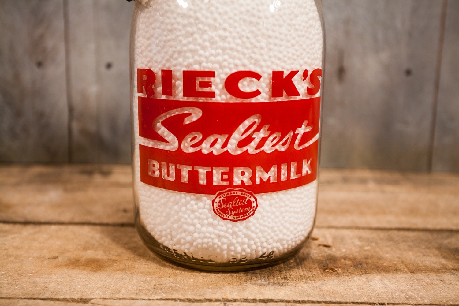 Vintage Rieck's Sealtest Buttermilk Dairy Glass Milk Bottle Half Gallon Red Advertising Cow Farm