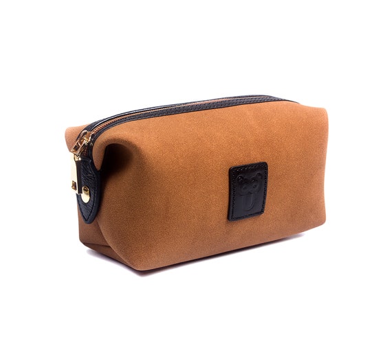 Women's Pouches And Travel Accessories