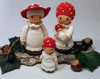 Flower children toadstool family - crochet pattern