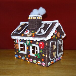 Gingerbread house crochet pattern image 4