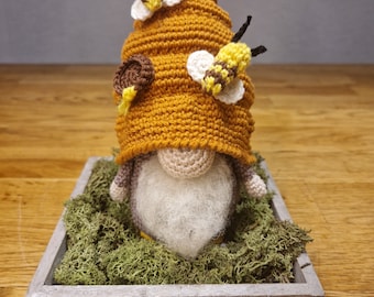 Gnome gnome beehive