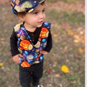 Eine Reise um die Sonne, 1. Reise um die Sonne, Junge Kuchen zerschlagen Outfit, Junge 1 Geburtstag, Kuchen zerschlagen Junge, Zwei der Mond, Astronauten Hut