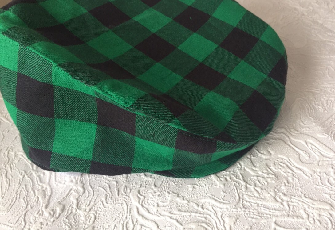 green flat cap hats