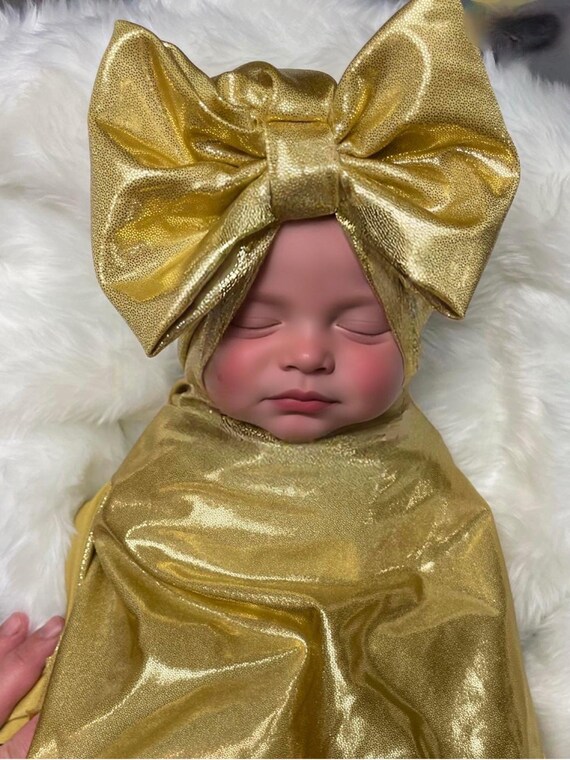 Gold Turban, Unique Golden Shiny Turban, Metallic Turban, Cloche Turban, Fashion Gold Cloche, Metallic Hats, Show Turban, Dance Turban