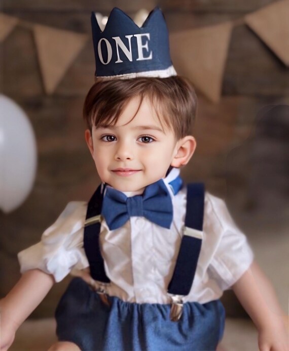 Light denim sitter set - baby boy photo prop - baby clothes - vintage style - first birthday crown - cake smash outfit