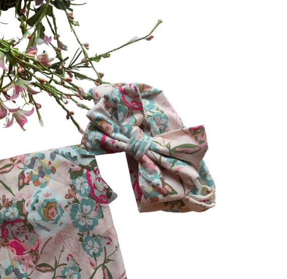 Swaddle Set - Floral Girls Swaddle & Hat (Bow or Newborn beanie)