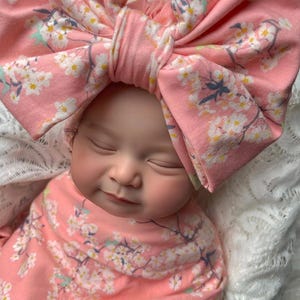 Pink Baby Swaddle Blanket, Pink Baby Swaddle Set, Stretchy Knit Blanket, Bow and Swaddle Set, Newborn Blanket, Baby Girl Pink Swaddle, Bow