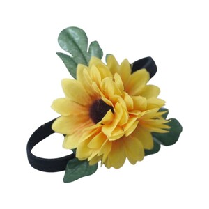 sunflower baby headband, 3 flower headband, baby headband, summer baby headband, spring baby headband, yellow flower headband, simple baby