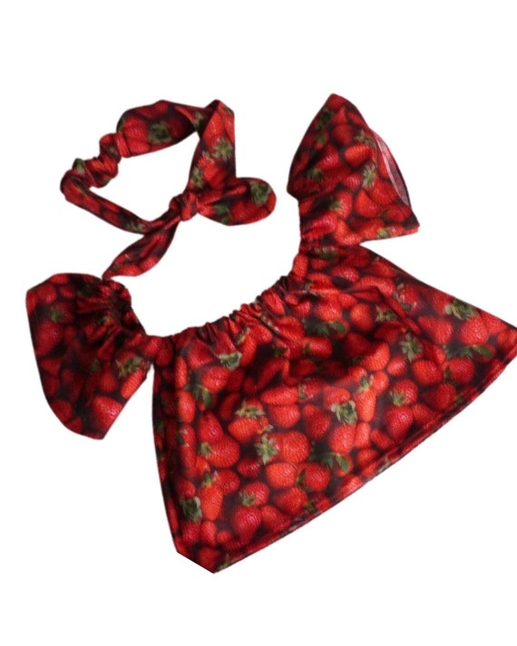 Strawberry off shoulder top, girls strawberry crop top, toddler summer crop top, coming home outfits, birthday, baby outfits, off shoulder