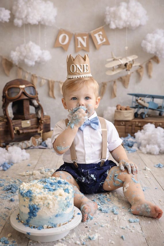 Navy Smash Cake Outfit Boy First Birthday super soft navy cotton Diaper Cover, beige Suspenders and blue bow tie 1st Birthday Photoshoot