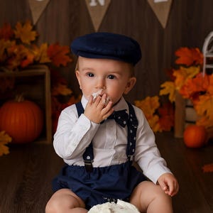 Navy Smash Cake Outfit Jungen erster Geburtstag super weicher Baumwolle Windel Cover, marine Hosenträger und marine Fliege 1st Birthday Photoshooting
