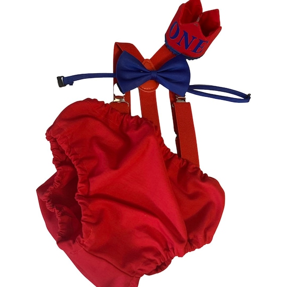 red cake smash outfit boy, Videogame cake smash, red bow tie, smash cake outfit boy, red diaper cover, red blue baby bow tie, red suspenders