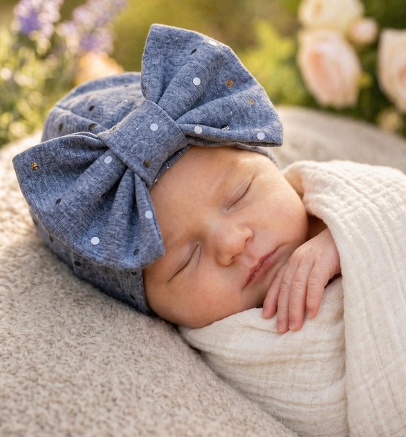 Newborn hospital hat, baby girl hat, newborn baby, newborn girl hat, hospital hat, newborn hat, baby shower gift, baby bow hat,
