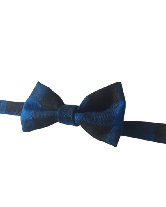 Blue Buffalo Plaid Bow tie, Blue Plaid Bow tie, Plaid Bow tie, Men's Blue Bow tie, Blue Bow tie, Pre-tied Blue Bow tie, Blue and Black