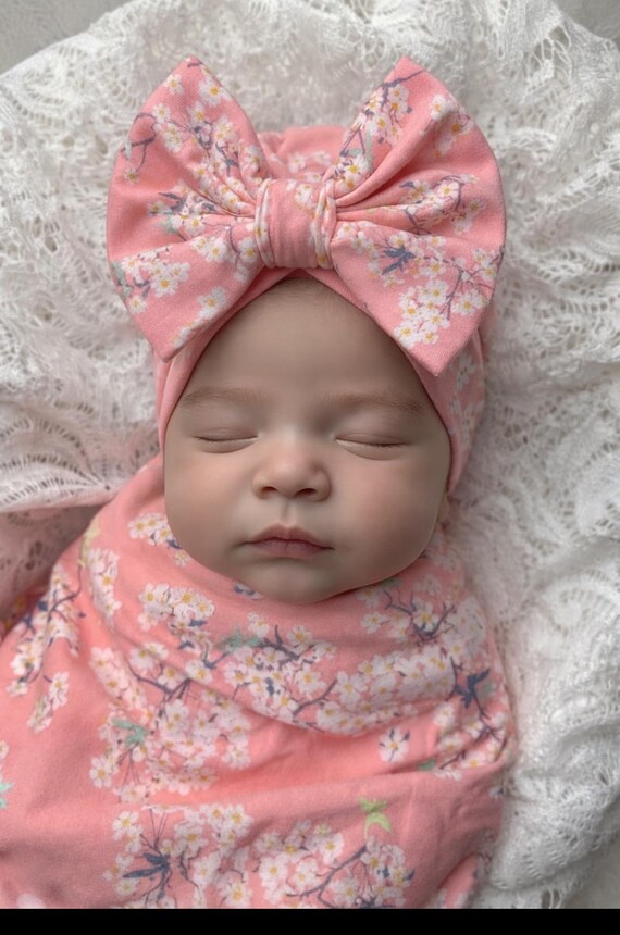 Pink Baby Swaddle Blanket, Pink Baby Swaddle Set, Stretchy Knit Blanket, Bow and Swaddle Set, Newborn Blanket, Baby Girl Pink Swaddle, Bow
