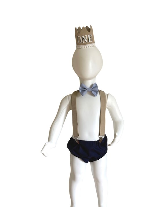 Navy Smash Cake Outfit Boy First Birthday super soft navy cotton Diaper Cover, beige Suspenders and blue bow tie 1st Birthday Photoshoot