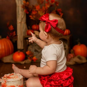 Red satin ruffle diaper cover, red baby bloomers, infant girl valentine&#39;s day outfit, Baby girl clothing, 1st birthday, baby headband