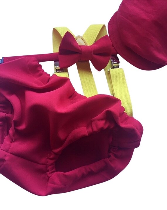 red cake smash outfit boy, red boys bow tie, red bow tie, smash cake outfit boy, red diaper cover bow tie, red baby bow tie, red suspenders