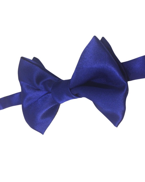Royal blue baby bow tie, Easter bow tie, blue bow tie, blue satin bow tie, baby bow tie, blue baby bow tie, blue toddler bow tie, holiday