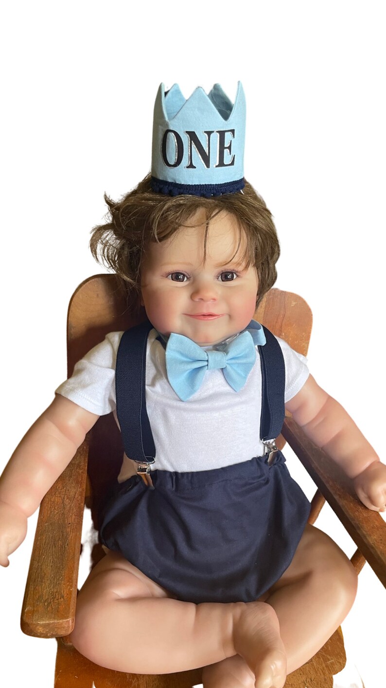 baby boy navy blue and blue themed cake smash outfit nappy diaper cover suspenders bow tie boy first birthday outfit 1st birthday