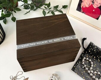 Personalised Wooden Trinket Box – Light Birch or Dark Oak – Hand-Stamped Copper or Aluminium – 5th, 7th or 10th Anniversary Gift