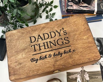 Daddy's Things Personalised Wooden Memory Box - Daddy's Birthday Gift - Custom Carved Message, Keepsake Gift for Father’s Day