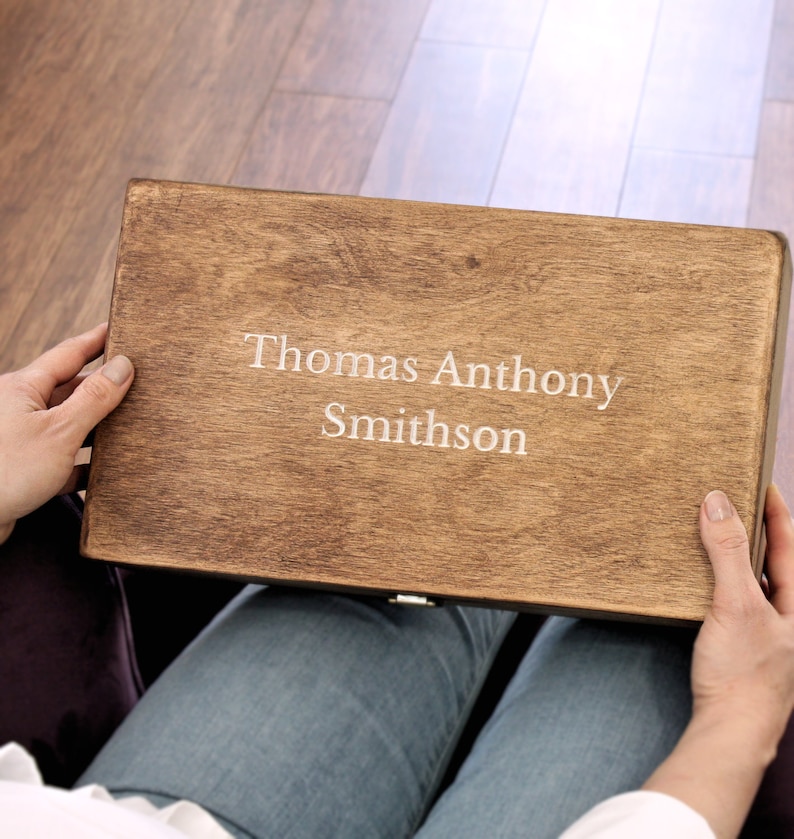 Personalised Name Wooden Keepsake Box - Rustic Memory box - Wooden Christening Gift - New Baby Keepsake Box - Box of Memories Bild 1