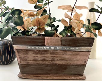 Engraved Wooden Pot Planter - Personalised Flower Pot - Wooden Plant Pot - Grandparent gift - Indoor Planting - Rustic Wooden Gift Idea