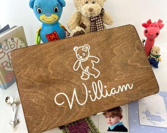 Personalised Baby Wooden Keepsake Box – Christening Gift, Newborn Memory Box with Carved Name & Teddy Design