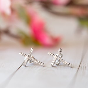 Christian Earrings, Cross Earrings, Stud Earrings, Sterling Silver, Christian Jewelry, Mother&#39;s Day Gift, Easter Gift