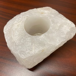 1052g Natural Quartz Tea Light Candle Holder