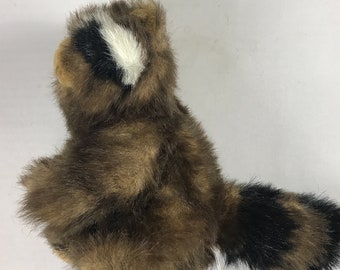mary meyer raccoon