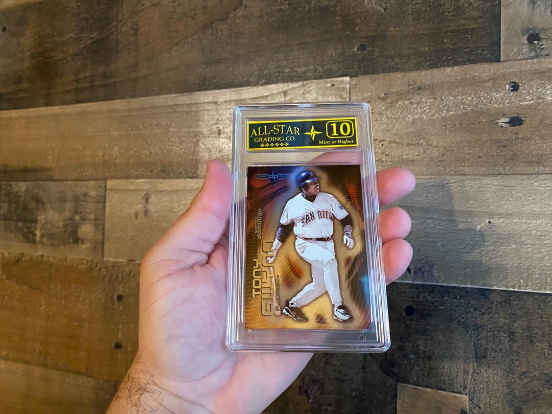 Tony Gwynn Shawn Green Card Vintage 2000 Graded 10 Mint Fleer