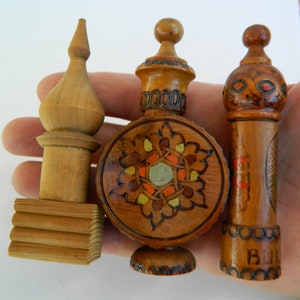 Vintage Bulgarian Rose Essence Bottles,Set of 3 Tiny Wooden Bottles,Bulgarian Souvenir,Tiny Wooden Perfume Container,Collectible Bottles