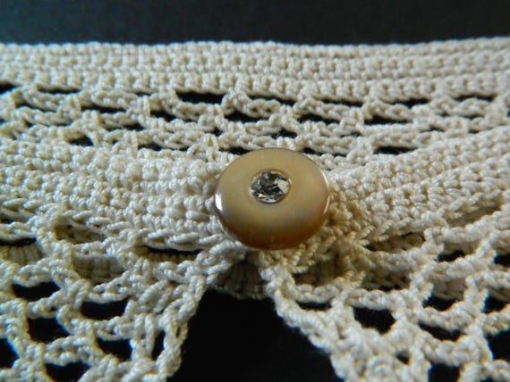 Vintage Crochet Beige Lace Collar,Pair of two Han… - image 3