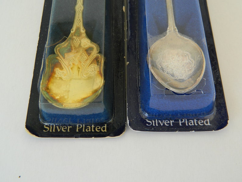 Exquisite Collectors Spoons,vintage Silver Plated Spoons, Collectors