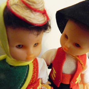 Vintage Folklore National Costumes Tenerife Souvenir, Male and Female Sleepy eyes Dolls  1970&#39;s  ,Retro Kitsch Dolls,Vintage Souvenirs